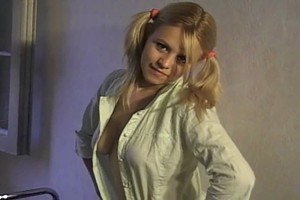 Gaby 4 19