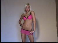 Melanie Six 20